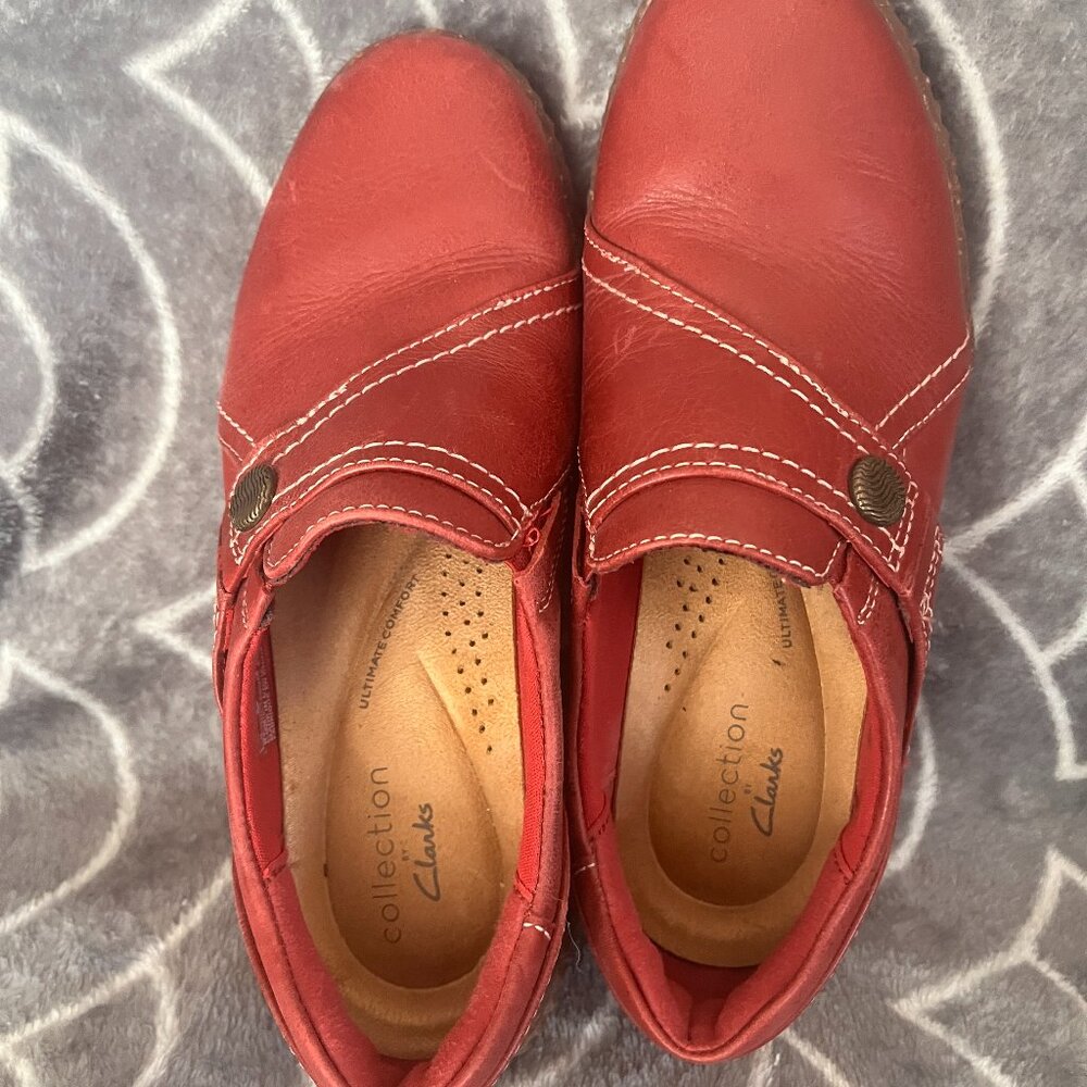 Clarks Caroline Pearl Red Leather Loafer - Size 6.5